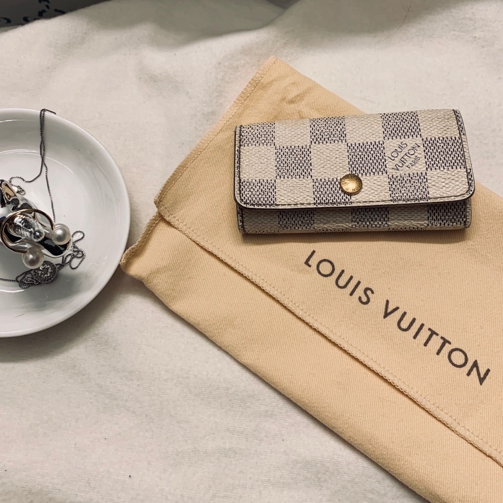 ❤️ Sale Auth LV Key Holder